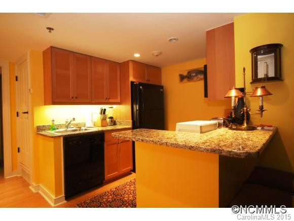 37 Hiawassee W203 - Photo 7