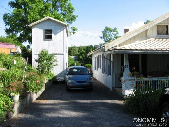54 English Street - Photo 2