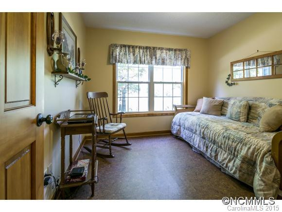 235 Hondah Boulevard - Photo 11