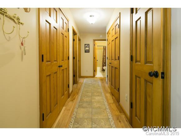 235 Hondah Boulevard - Photo 8