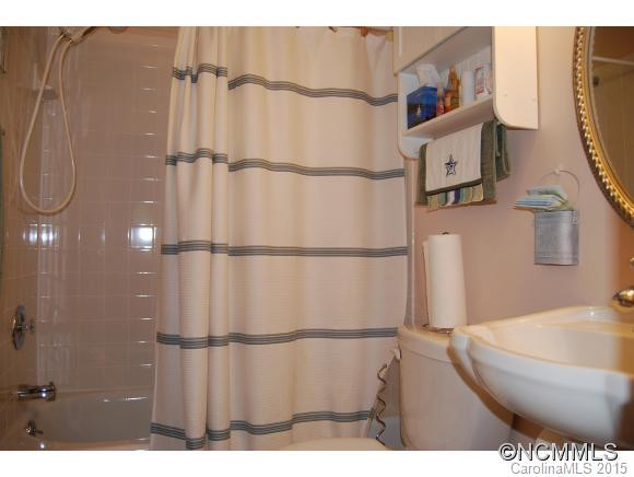 302 Sourwood Road - Photo 17