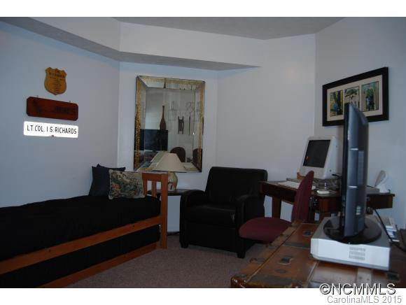 302 Sourwood Road - Photo 19