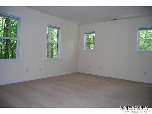 302 Sourwood Road - Photo 5