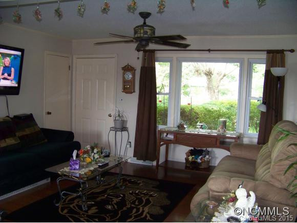 113 Silent Forest Way - Photo 5