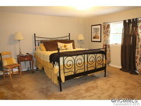47 Laurel Lane - Photo 18