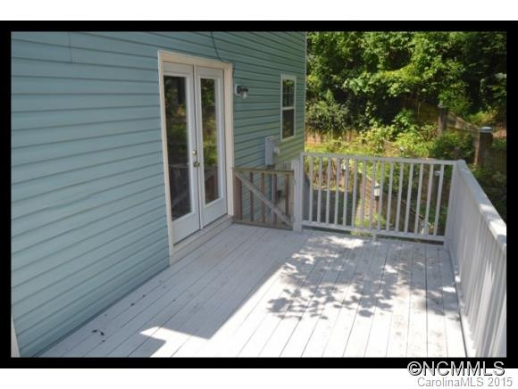 125 Strickland Terrace - Photo 13