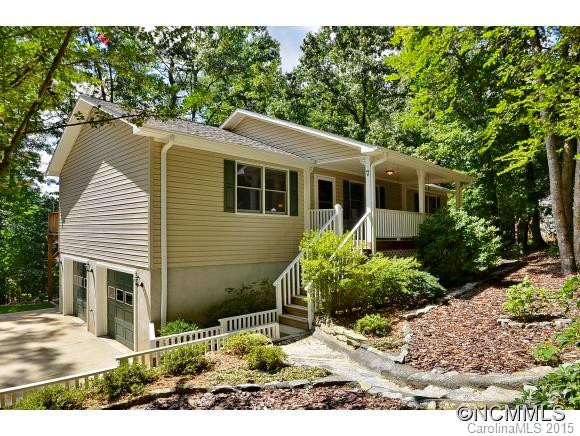 7 MAPLE LEAF DRIVE