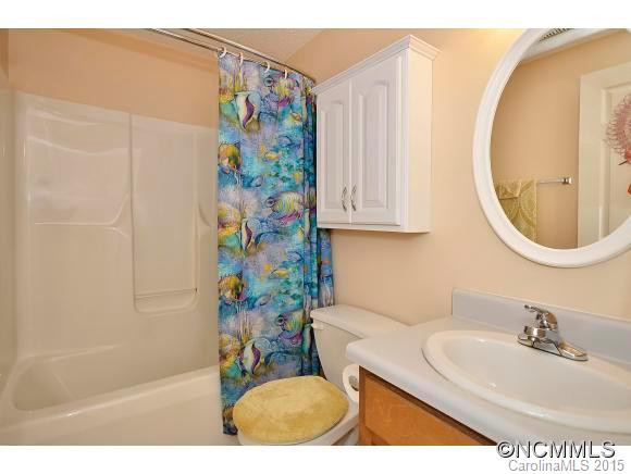 7 MAPLE LEAF DRIVE - Photo 14
