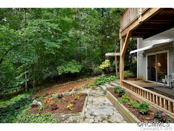 7 MAPLE LEAF DRIVE - Photo 17