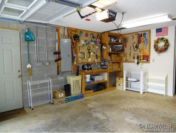 7 MAPLE LEAF DRIVE - Photo 20