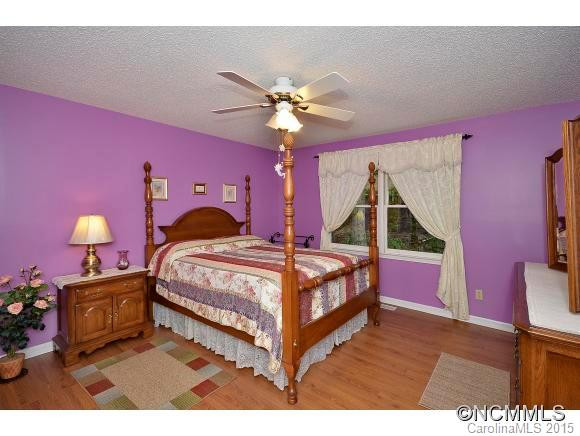 7 MAPLE LEAF DRIVE - Photo 6