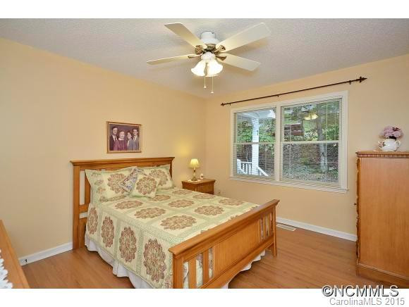 7 MAPLE LEAF DRIVE - Photo 8