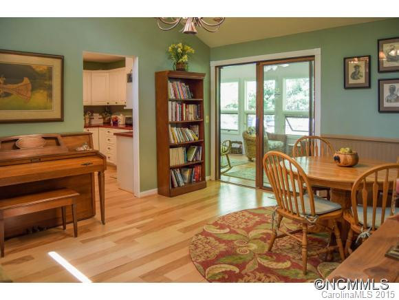 82 Willow Lake Drive - Photo 4