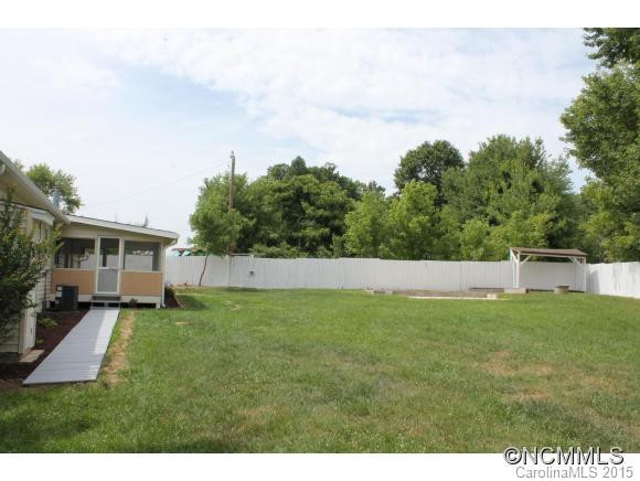 5057 Howard Gap - Photo 18