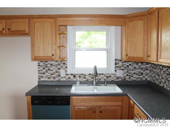 5057 Howard Gap - Photo 3