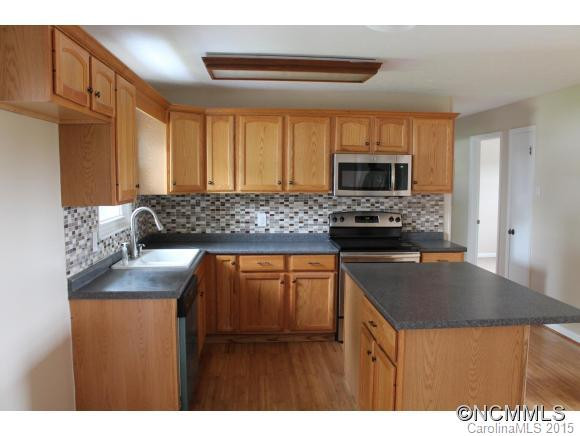 5057 Howard Gap - Photo 5