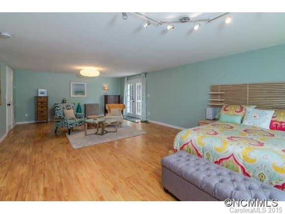 485 College Street - Photo 14