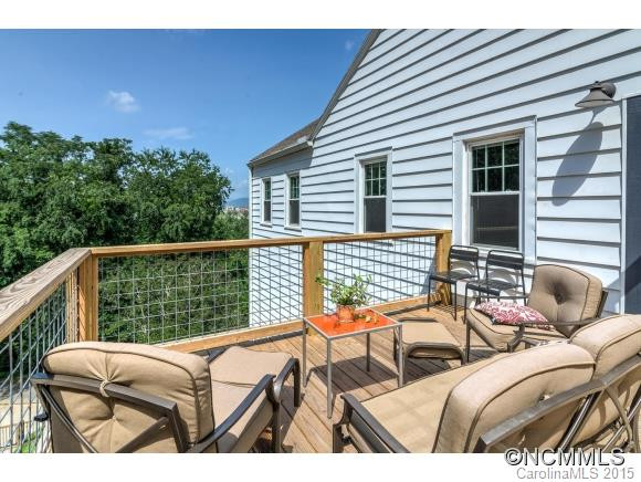 485 College Street - Photo 16