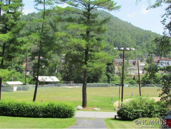 226 Tappan Street - Photo 2