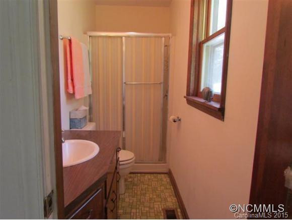 226 Tappan Street - Photo 14