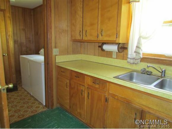 226 Tappan Street - Photo 8