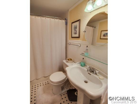 90 Berry Street - Photo 16
