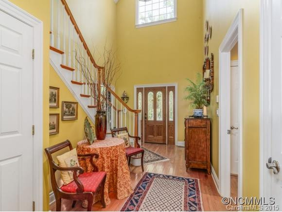 330 RED FOX CIRCLE - Photo 2