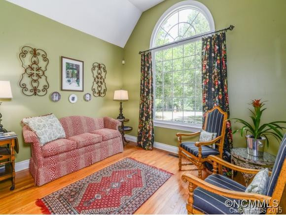 330 RED FOX CIRCLE - Photo 6