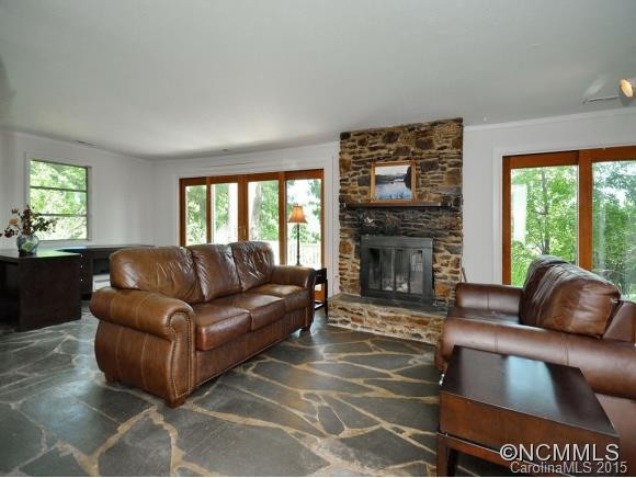 860 TOWN MOUNTAIN ROAD - Photo 3