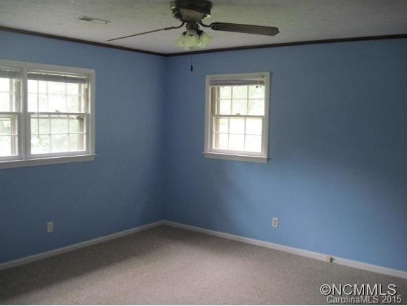 101 Braemar - Photo 3