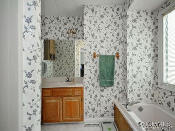 10 TIMBERLEAF DRIVE - Photo 10