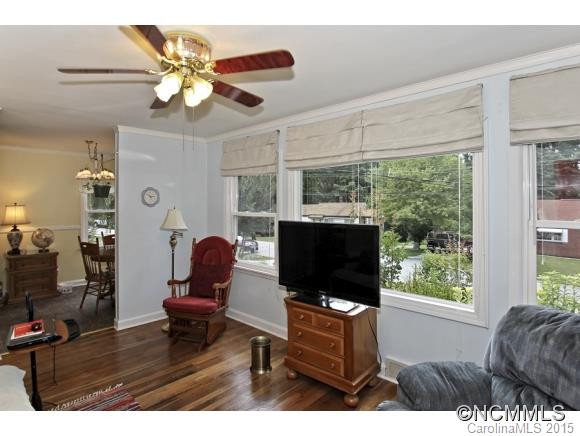 29 Wilshire Drive - Photo 2