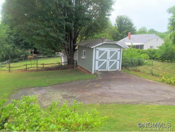 145 Clinton - Photo 4
