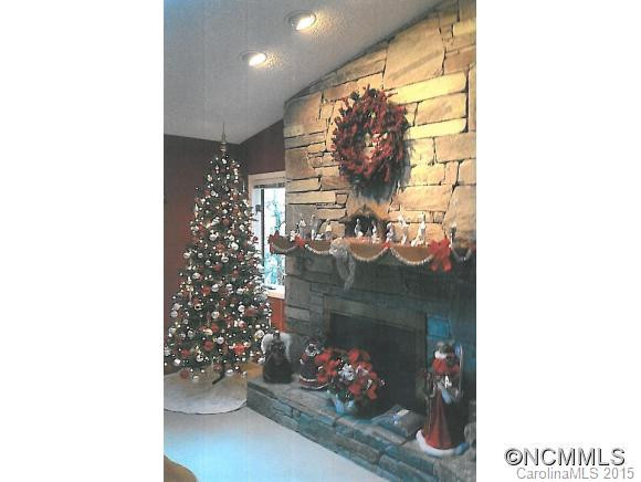 906 Red Oak - Photo 5