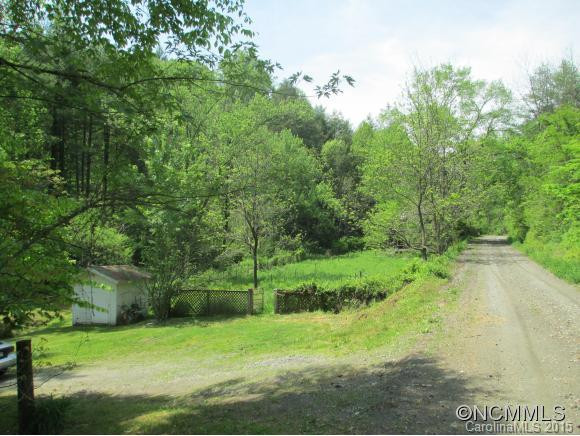 255 Mountain Cove Rd - Photo 2