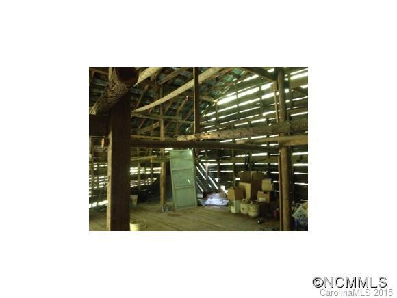 255 Mountain Cove Rd - Photo 13