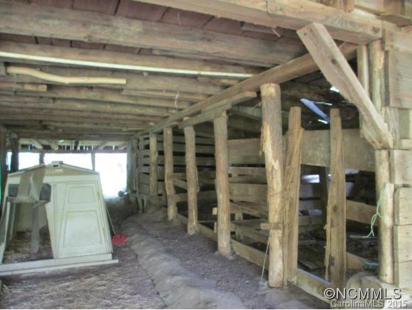 255 Mountain Cove Rd - Photo 20