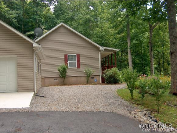 108 Aaron Way - Photo 2