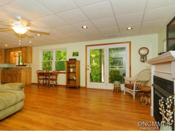 227 E Poplar Drive - Photo 17