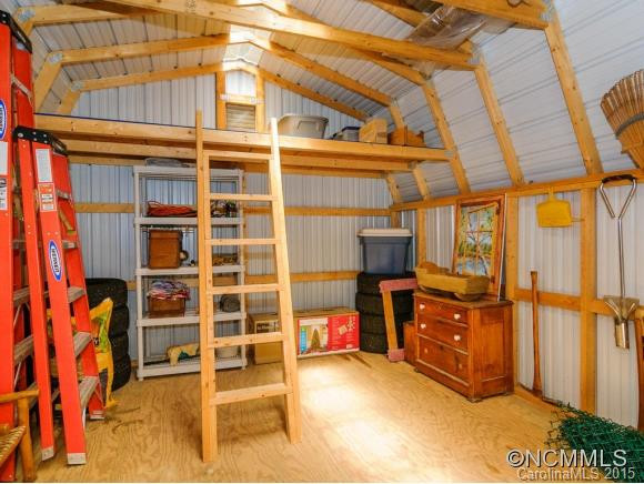227 E Poplar Drive - Photo 21