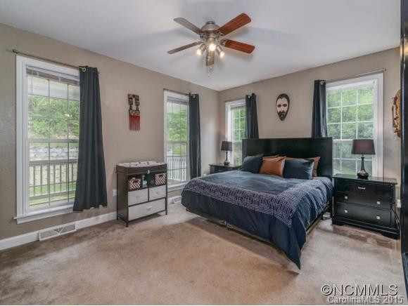 38 JUDITH DRIVE - Photo 13