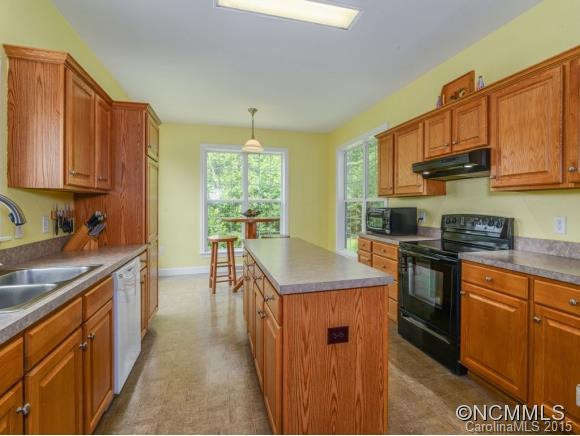 38 JUDITH DRIVE - Photo 7