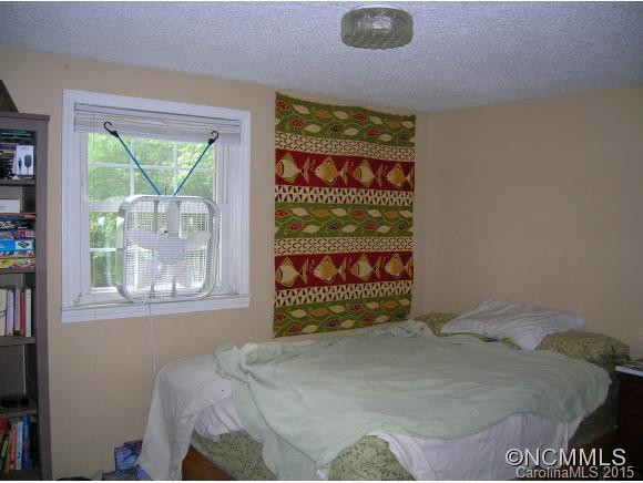 52 Forest Street - Photo 9