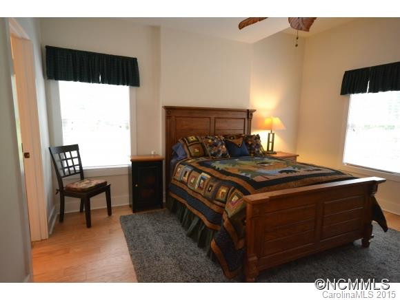 5 Roselyn Way - Photo 5