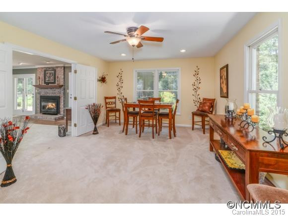 32 Glen Crest Drive - Photo 4