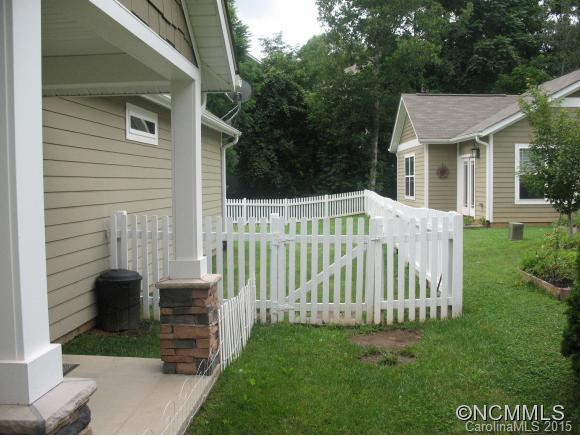 136 Lower Grassy Branch Road - Photo 6