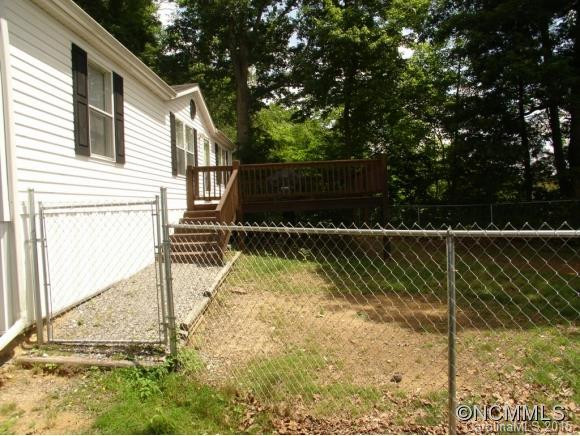 233 Magnolia Way