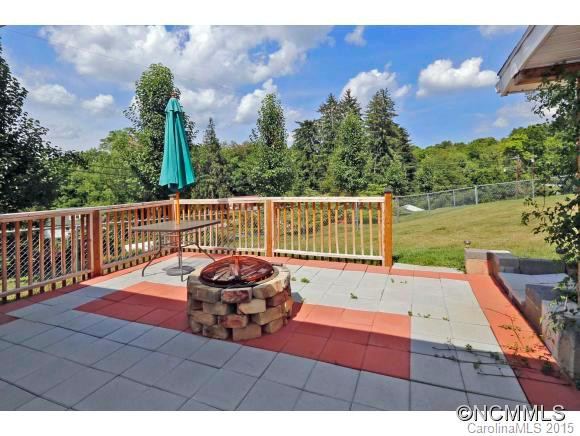 7 Mitchell Street - Photo 2