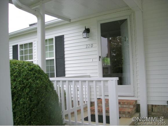 220 Riverwind Drive - Photo 2