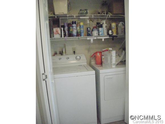220 Riverwind Drive - Photo 14